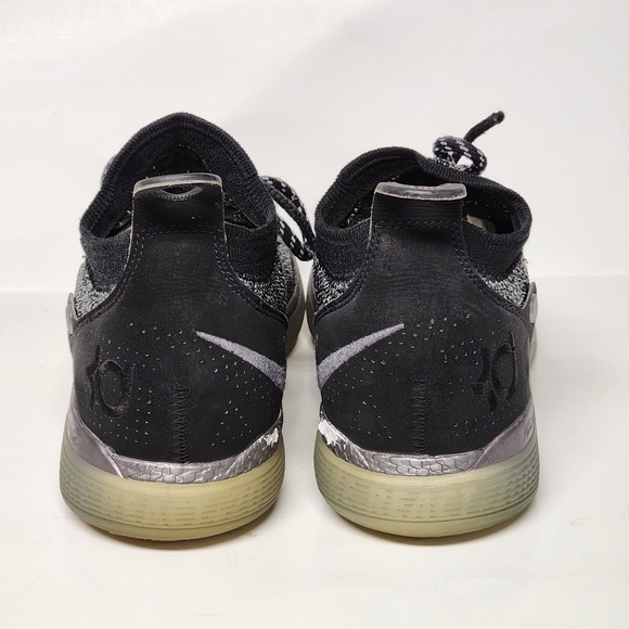 Nike Zoom KD 11 Still KD Flyknit Kevin Durant Basketball Shoes (Men's 8, black) - Picture 9 of 12